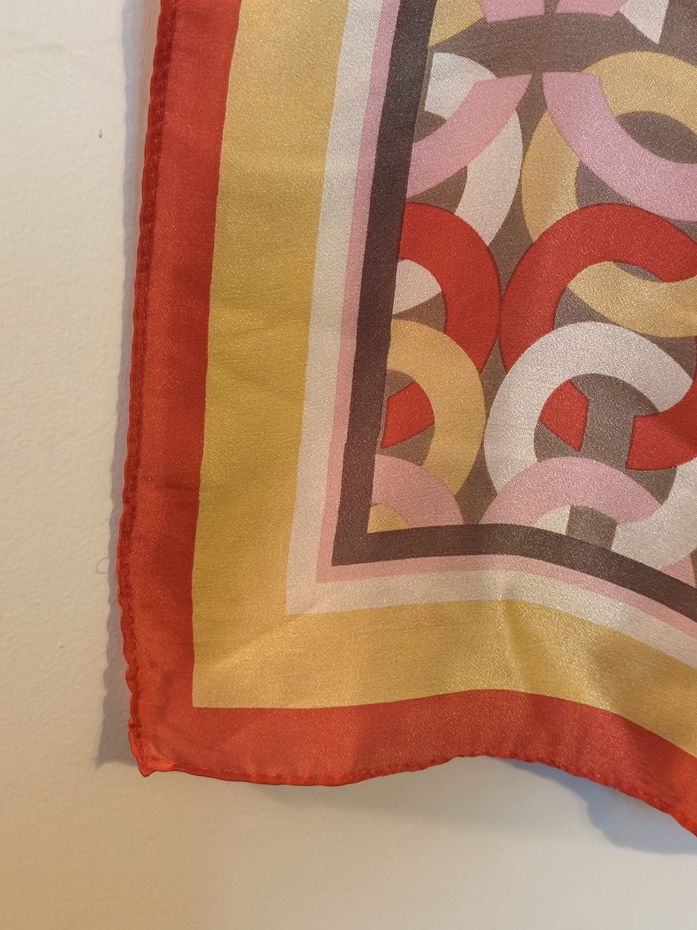 COACH 100% Silk 35" X 35" Signature C Pink, Cream & Gold Geometric Scarf - Picture 5 of 12